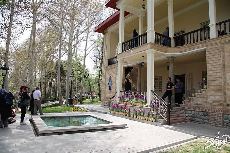 ورودی موزه خط و کتابت میر عماد در مجموعه سعد آباد